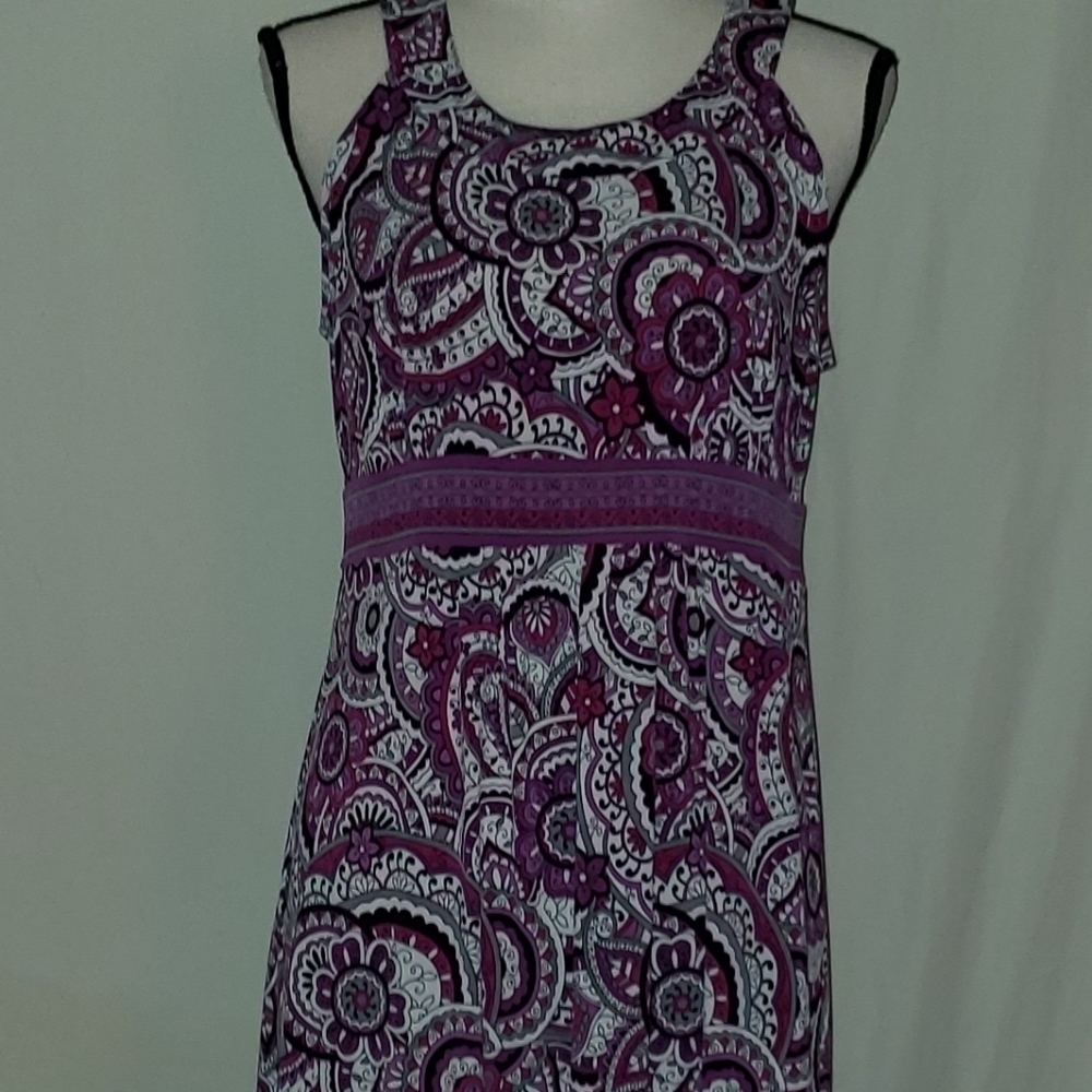 𝅺APT. 9 Purple Paisley Dresz